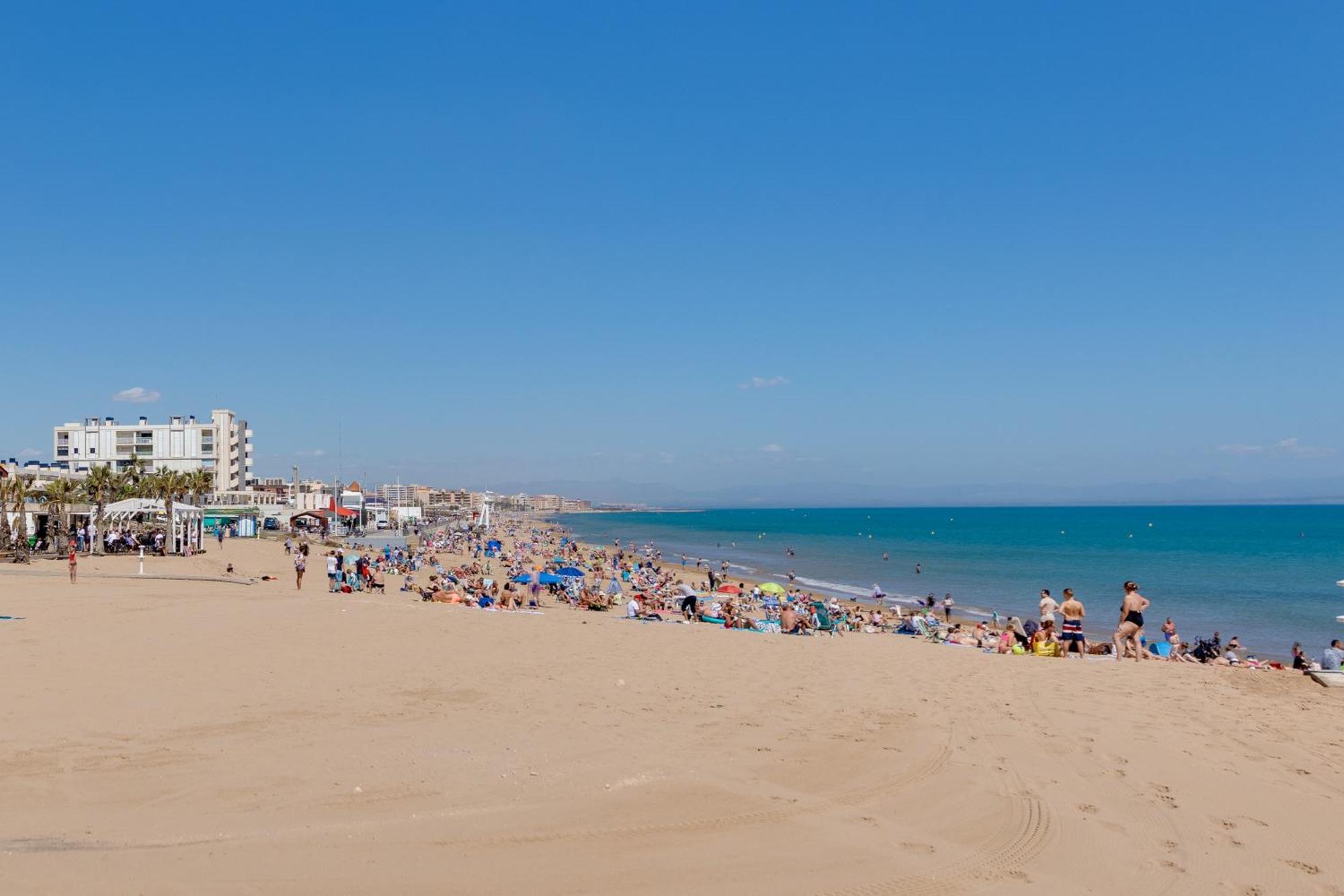 Urb Vinamar Lejlighed Torrevieja Eksteriør billede