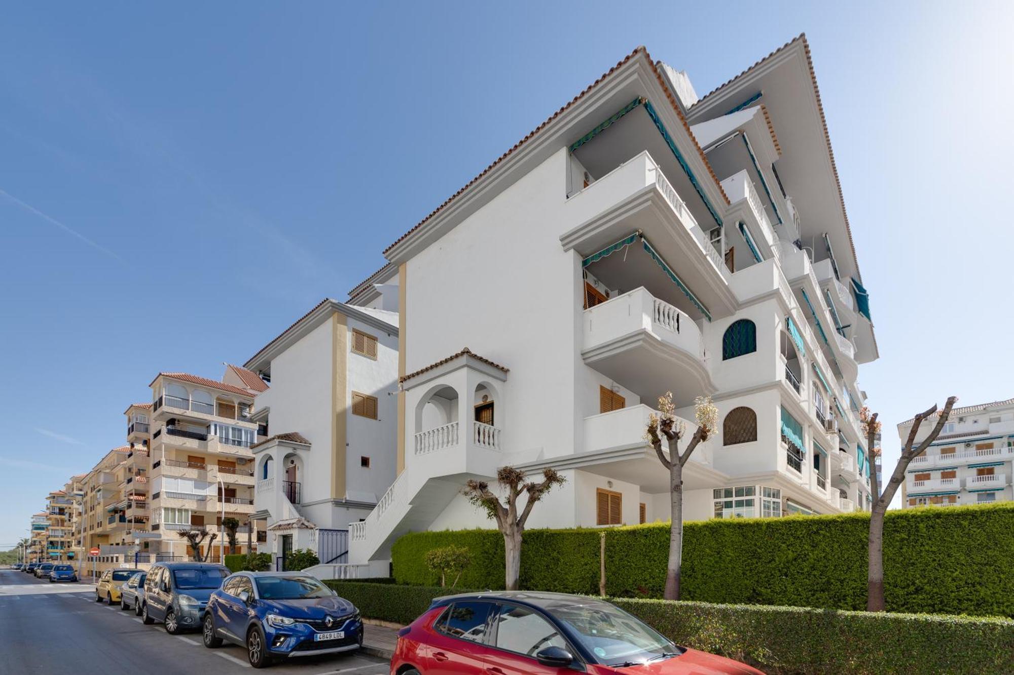 Urb Vinamar Lejlighed Torrevieja Eksteriør billede