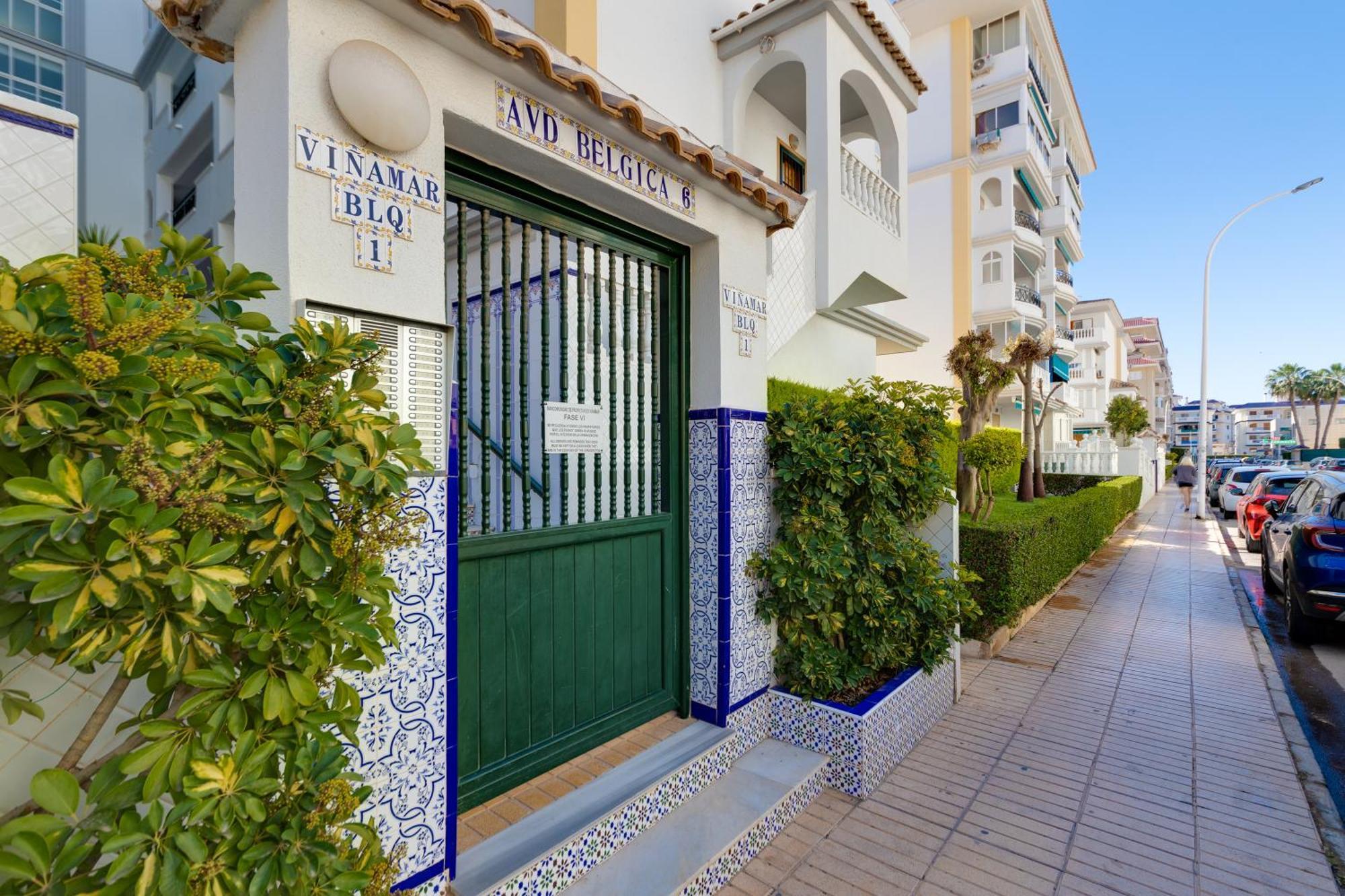 Urb Vinamar Lejlighed Torrevieja Eksteriør billede